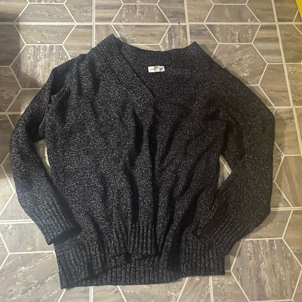 Fashion Bug V-neck sweater